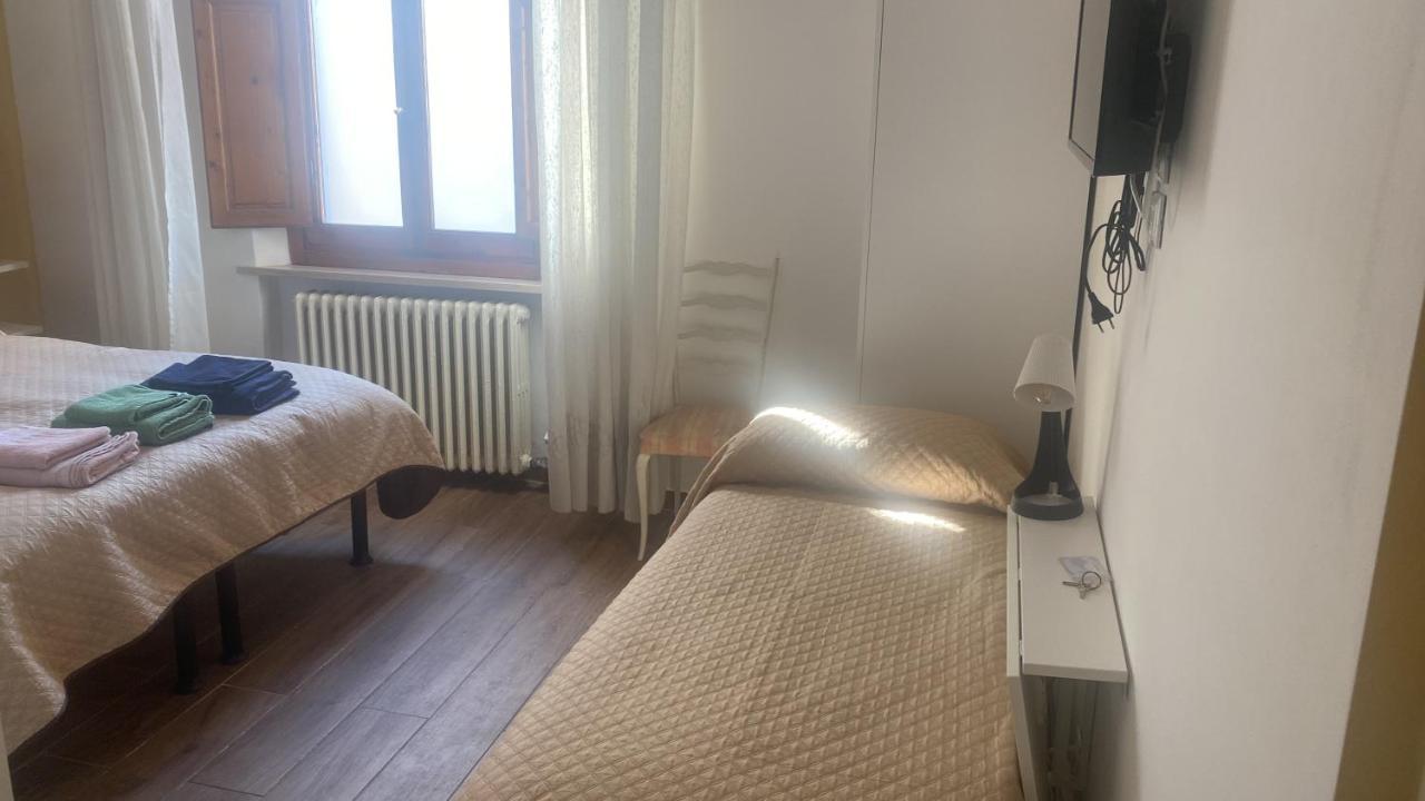 Affittacamere Alloggio Olivo Empoli Buitenkant foto